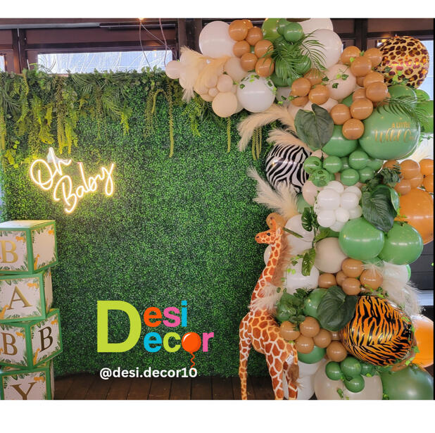 Personalized backdrop with Balloon Garland. Shay turns 13